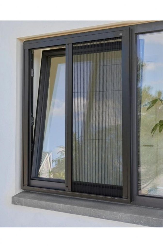 Plissee Insektenschutz Fenster in der Küche